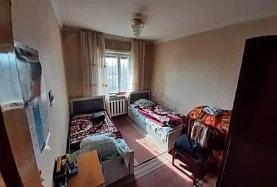 Yunsobod 4 kv avto salon yonida — 2