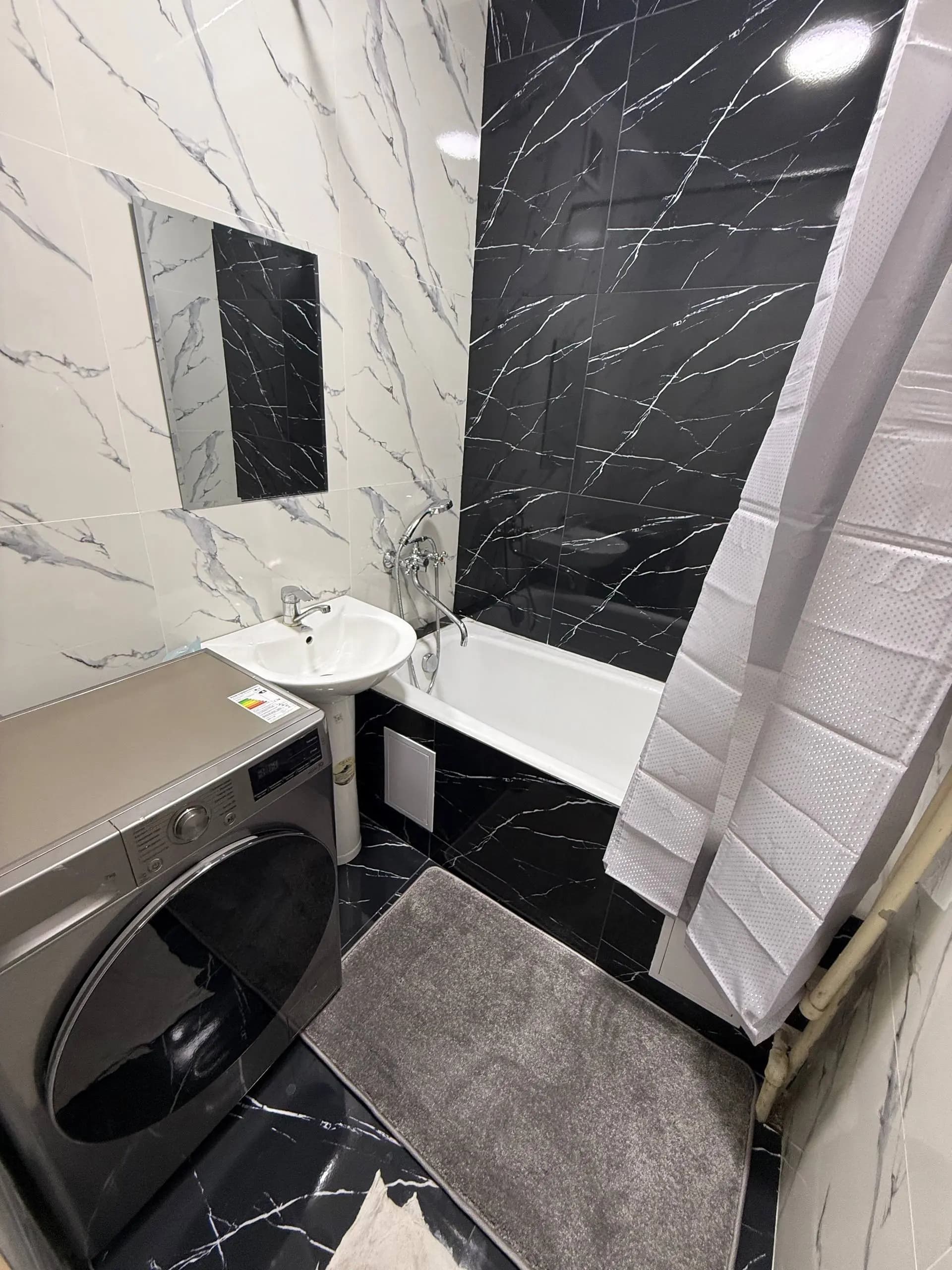 Чиланзар 3 квартал💫2в3/2/4🏡168школа. Евро. Полностью укомплектована ✅48 кв.м — 5