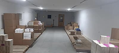 Ижарага склад 250 кв. м — 2