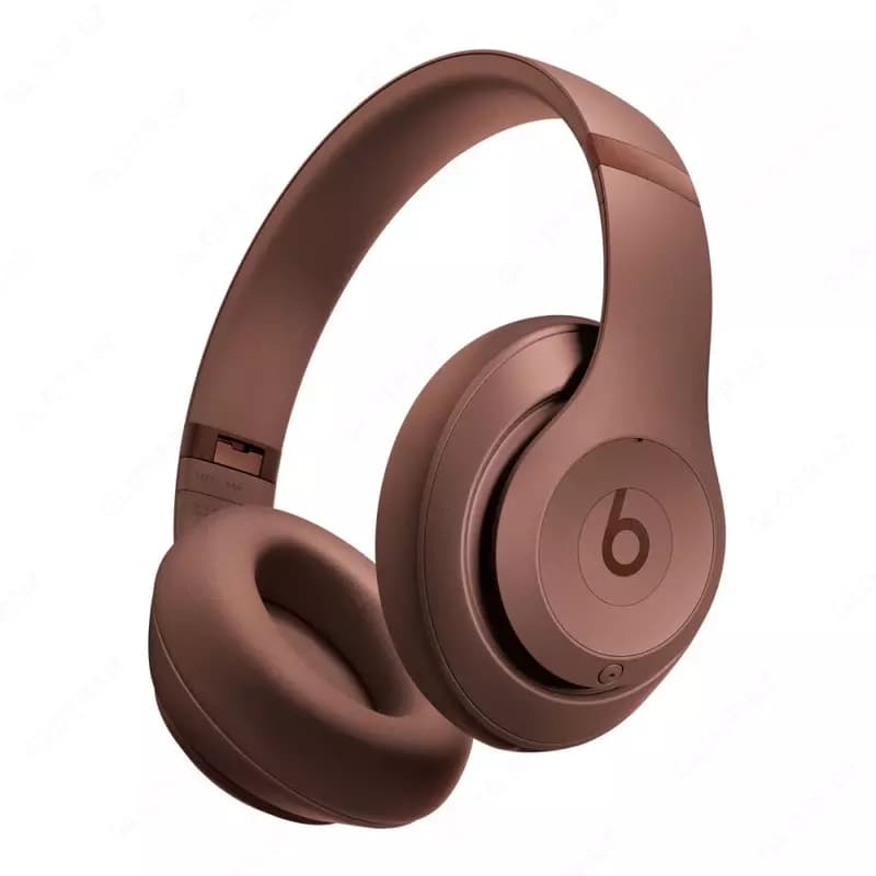 Наушники Beats Studio Pro Kim Special Edition. — 1