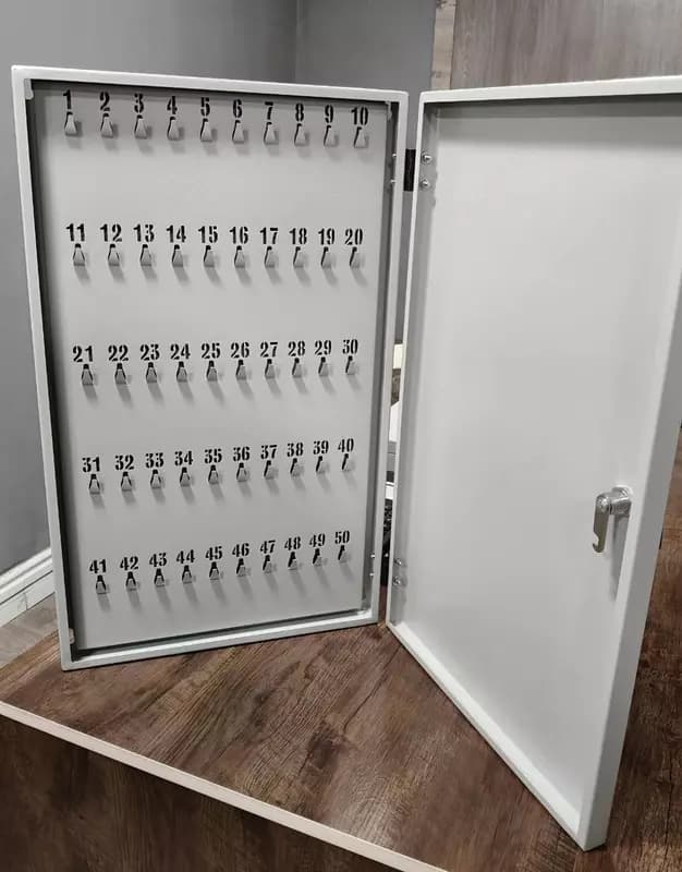 Навесная ключница (металлическая) ”KEY-50”, 600х360х60 мм, 50 ключей (Серая) — 1