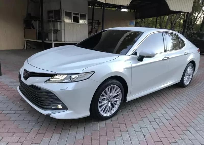 Автоэмаль белая Toyota Mobi Car — 2