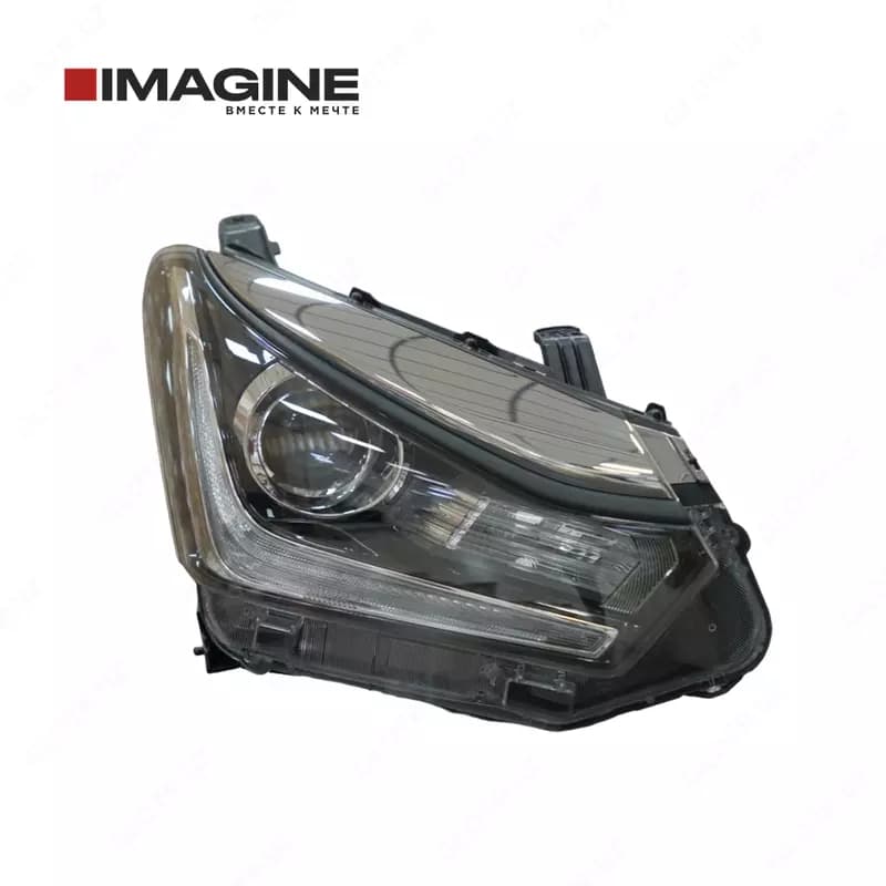 Передняя фара в сборе Isuzu D-max — 1