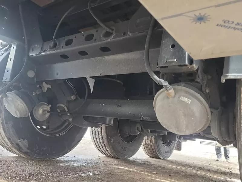Закрытый полуприцеп Kässbohrer XS (92 m³) — 8