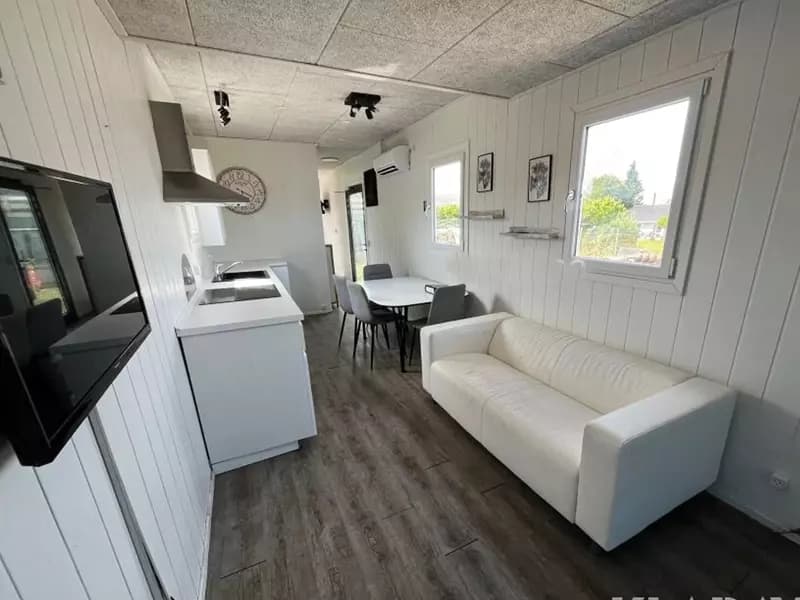 Прицепный дом на колесах Montracon Beboelsesvogn showroom — 5