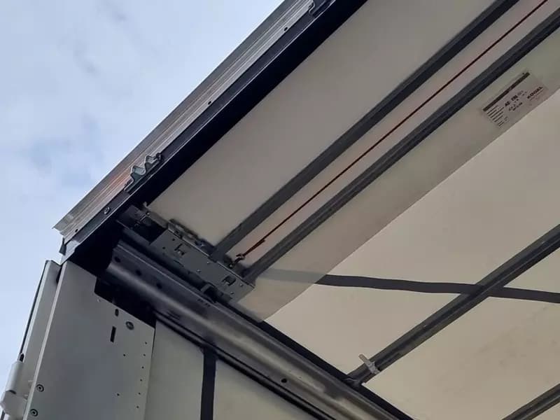 Полуприцеп Kögel Curtainside — 7