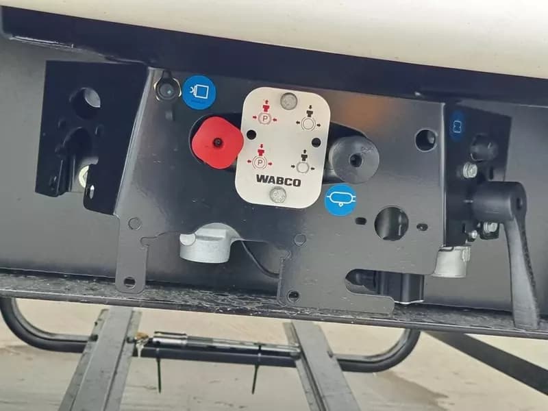 Полуприцеп Kögel Curtainside — 8