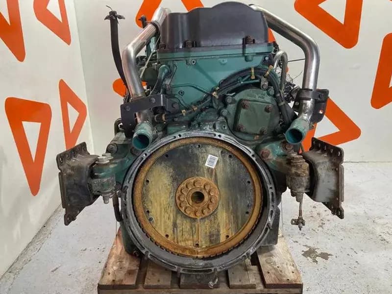 Двигатель Volvo D9B 310 euro 5 — 4