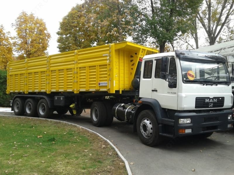 Полуприцеп зерновоз 3526.01 — 4