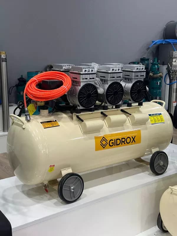 Воздушный компрессор — GIDROX 24–300L (новые) — 1