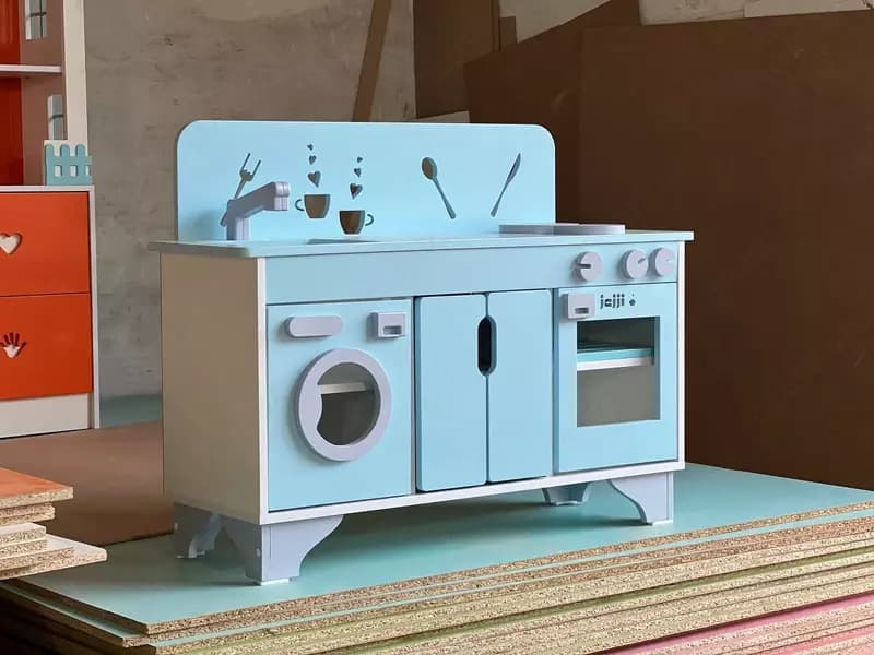 Детская кухня (игрушечная). Модель № 1 — 4