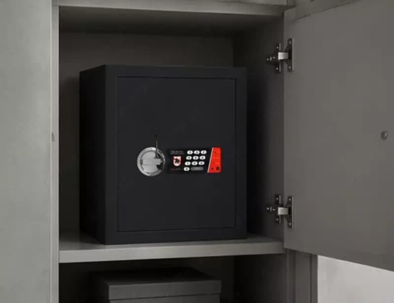 Сейф - Safe R.48.E — 2
