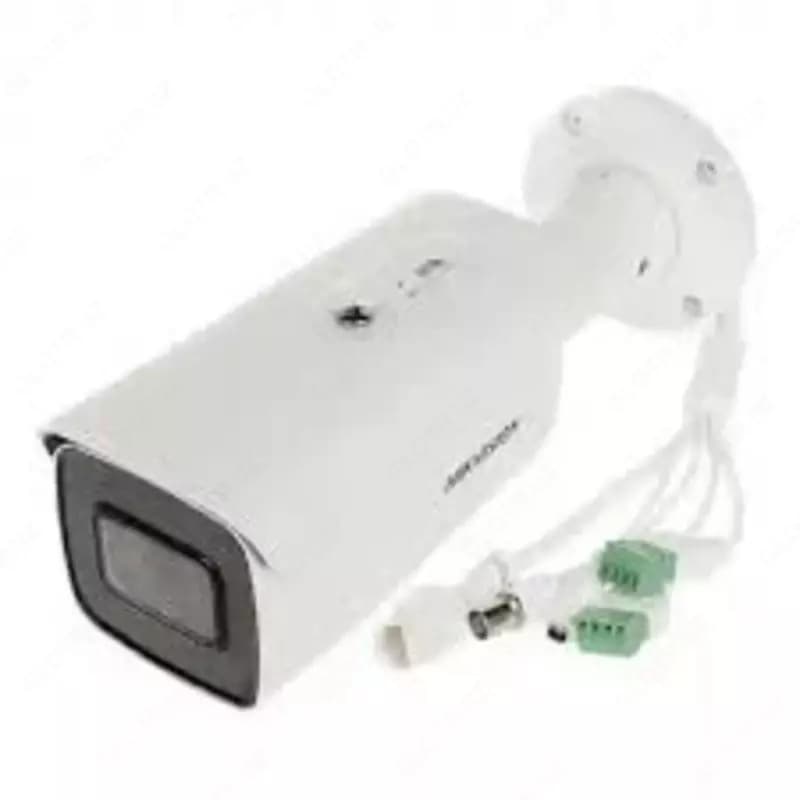 Камера Hikvision DS-2CD2683G2-IZS AcuSense / 8МП — 4