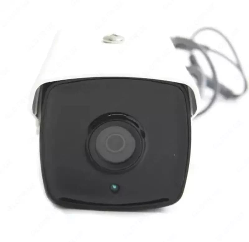 Цилиндрическая видеокамера Hikvision DS-2CE16D1T-IT5-FULL-HD — 3