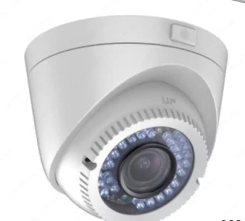 Моторизованная купольная камера ”Hikvision” DS-2CE56D1T-IR3Z-FULL HD — 2