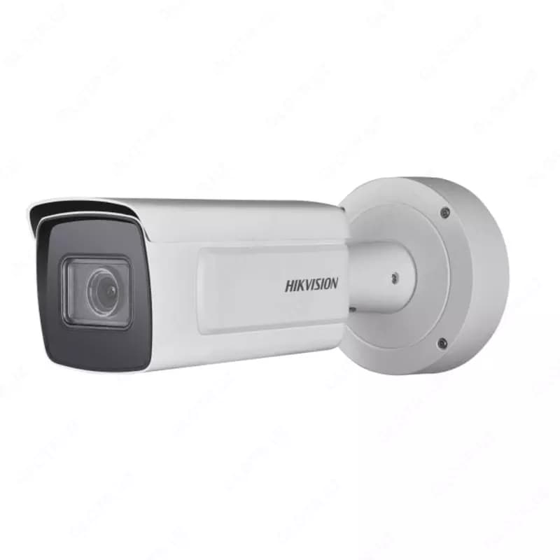 Видеокамера 2 МП ”Hikvision DS-2CD7A26G0/P-IZHS” 8-32 мм (Распознавание номеров) — 1