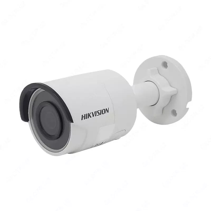 Цилиндрическая IP-камера ”Hikvision DS-2CD2035FWD-I” - IP - 3MP, Ultra-Low Light — 1