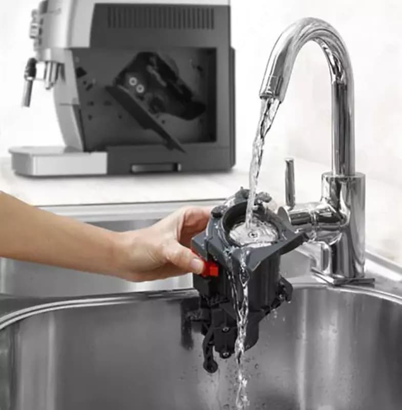 Кофемашина De'Longhi ECAM250.33.TB — 6