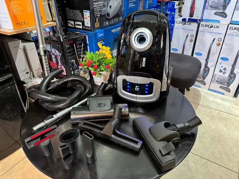 Бытовой пылесос (inverter) ”BOHN” Performer BS-401, 2400Вт, мешок 4 л., 7 насадок (Черный/металлик) — 1