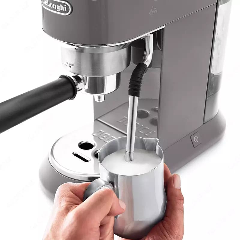 Кофеварка рожковая De'Longhi EC885.GY Dedica Arte — 3