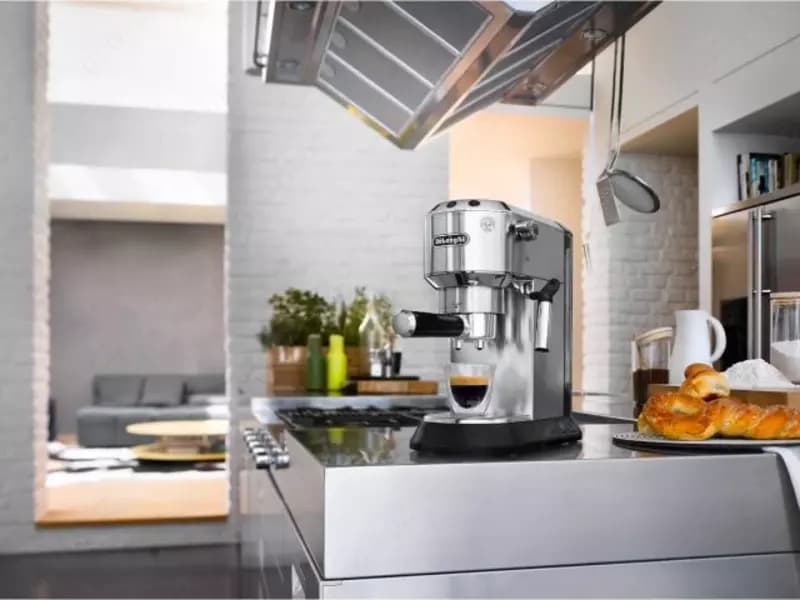 Рожковая Кофеварка DELONGHI EC685.M — 4