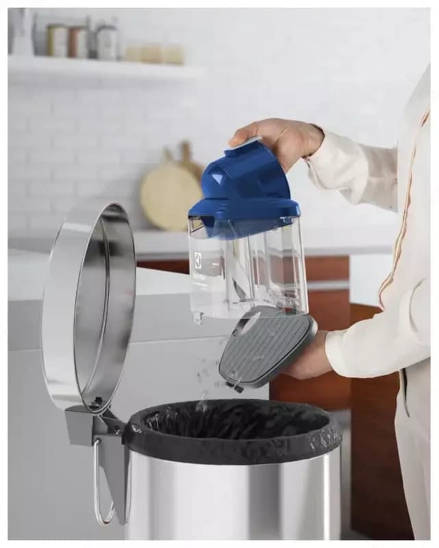 Пылесос ELECTROLUX ZSPC 2000 — 5