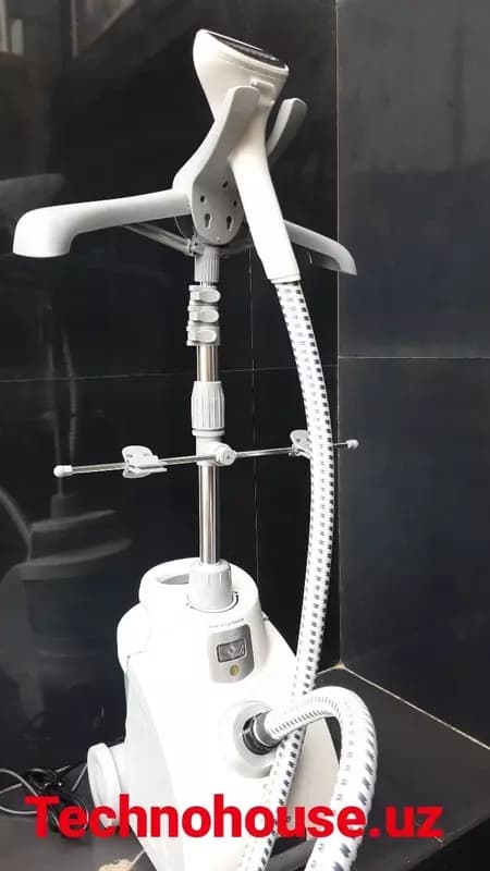 Отпариватель Bergamo BG-GS1507C — 3