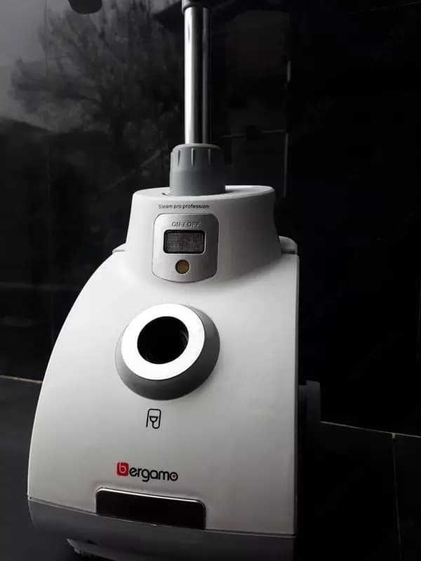 Отпариватель Bergamo BG-GS1507C — 4