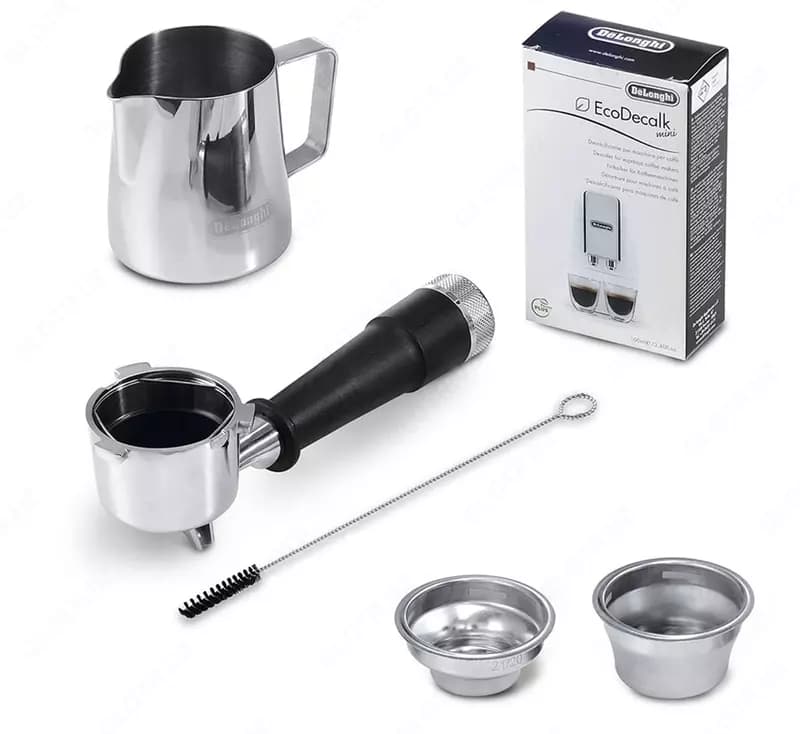 Кофеварка рожковая De'Longhi EC9355.M — 4