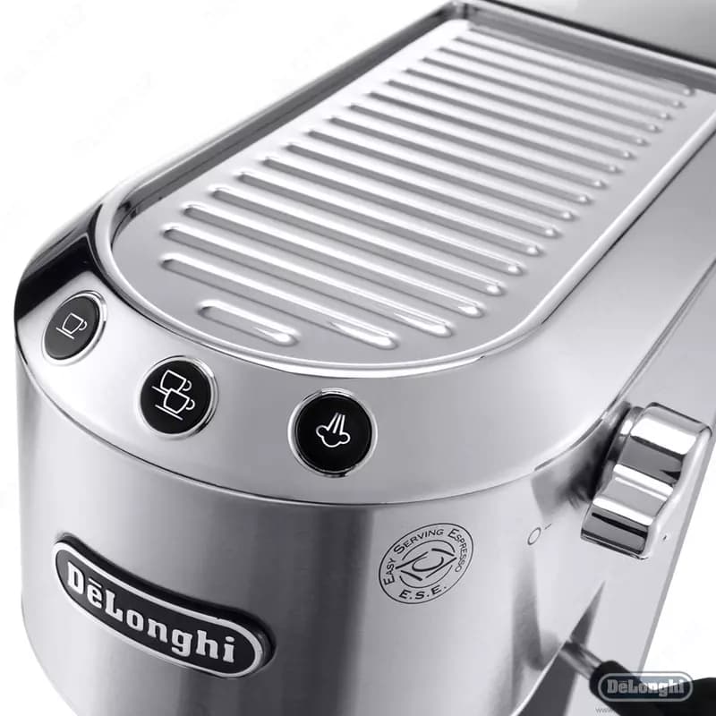Кофеварка рожковая De'Longhi EC685.M Dedica — 3