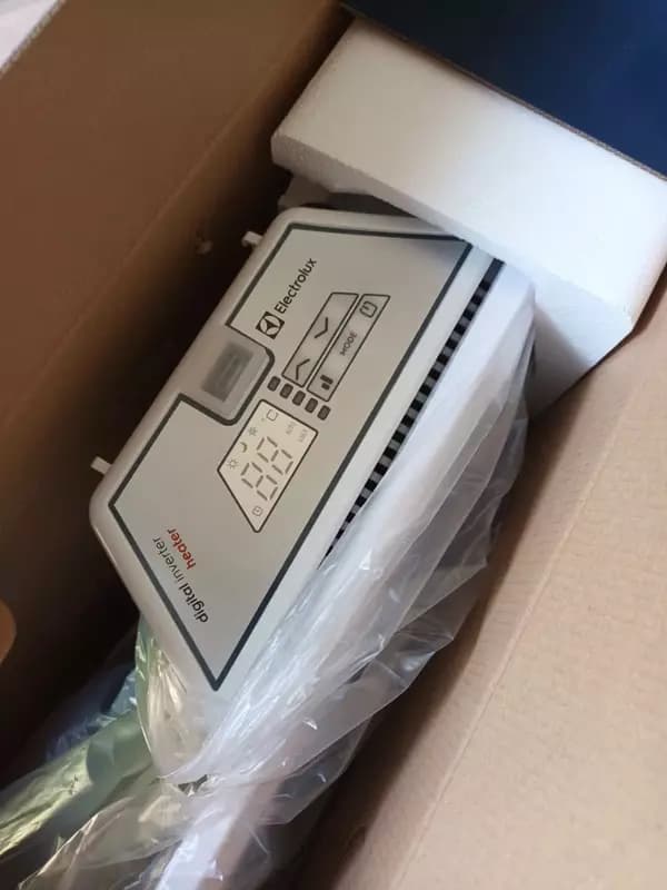 Конвекторные обогреватели Electrolux ECH/RI-2000 E (INVERTER) — 3