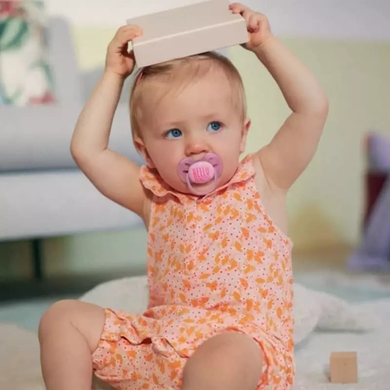 AVENT Пустышка серии Ultra Soft 6-18 мес. — 2