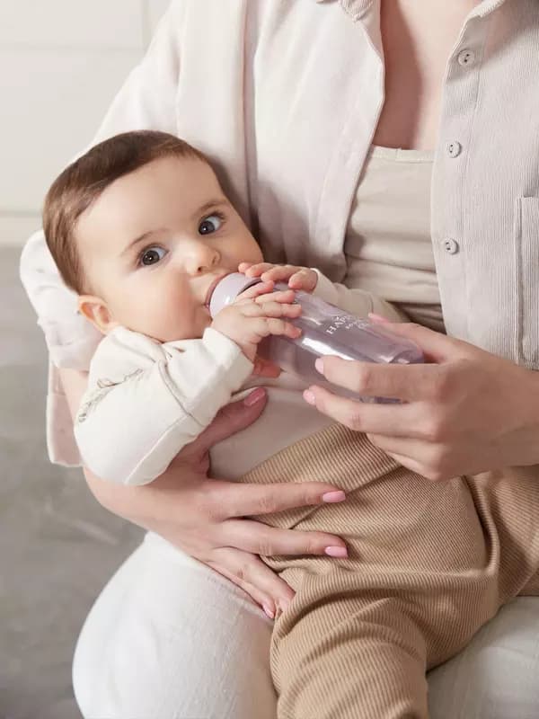 Бутылочка антиколиковая для кормления с силиконовой соской Happy baby (Великобритания) 250 мл — 4