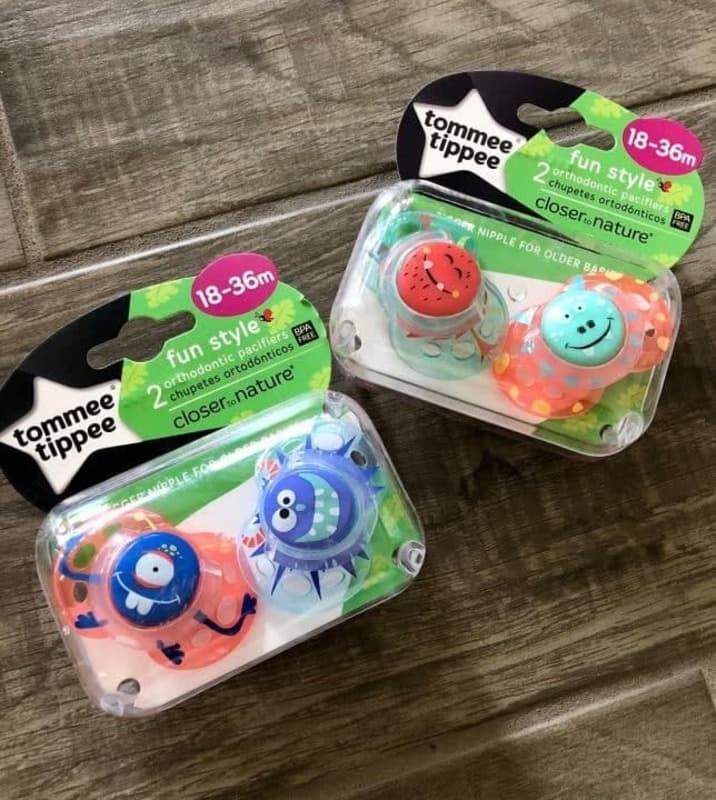 Cиликоновая ортодонтическая пустышка Tommee Tippee Fun (0-6 мес.), 2 шт. — 2