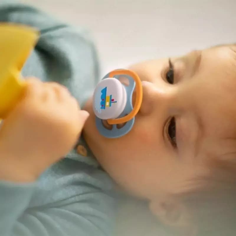 AVENT Пустышка серии Ultra Air 0–6 мес. — 2