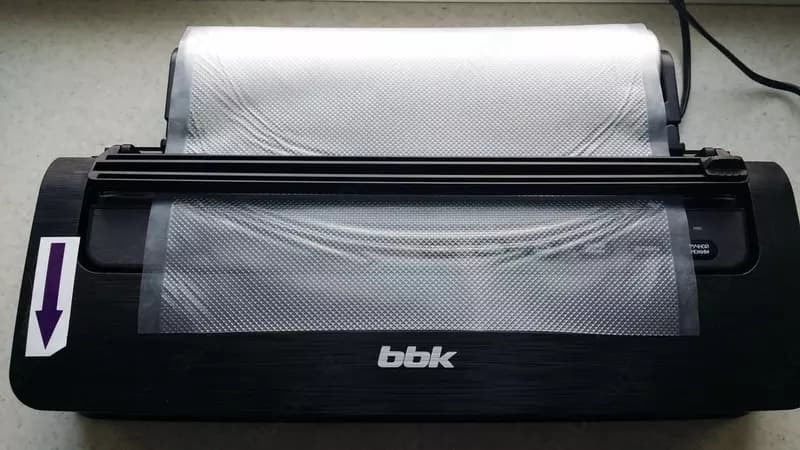 ВАКУУМНЫЕ УПАКОВЩИКИ BBK bvs801 — 5
