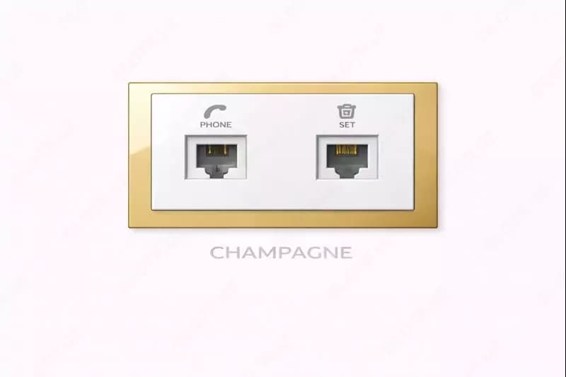 EXCLUSIVE PHONE+SET — 3