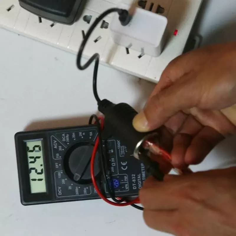 Автомобильный разъем прикуривателя USB C PD на 12 В 60 Вт — 3