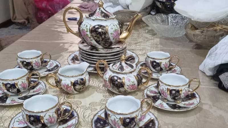 Новый Чайный сервиз Оригинал из насыщенной позолоты 3комплект — 2