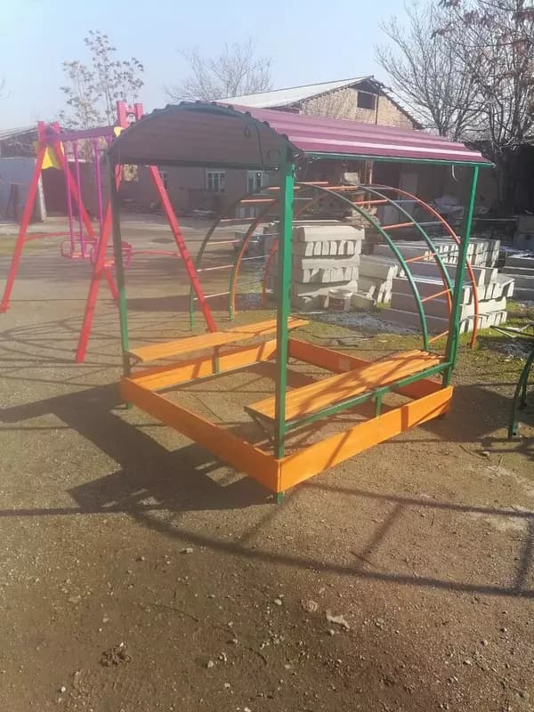 Детская песочница с крышей — 1