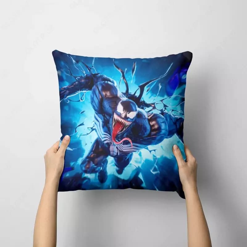 Подушки с принтом Venom для дома — 3