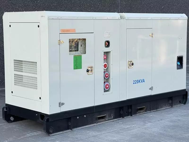 Генератор Cummins 220 kVA — 3