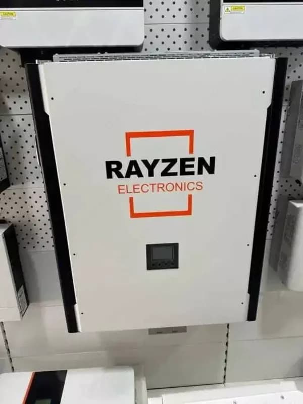 Низковольтный гибридный однофазный инвертор ”RAYZEN” 1.5KW — 1