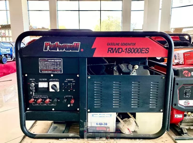 Бензиновый генератор RWD 18000E — 1