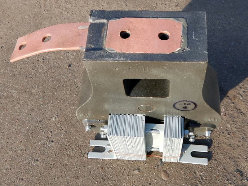 Трансформаторы тока ТВЛМ-10 кВ — 3