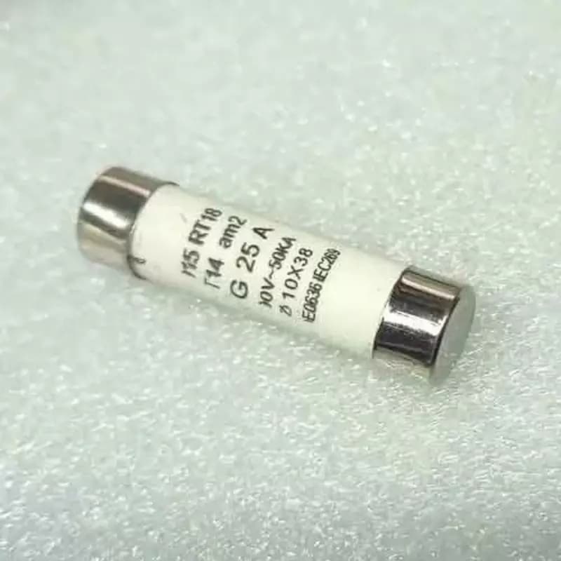 Предохранитель (плавкий) "UPOWER" 10х38, 32А — 3