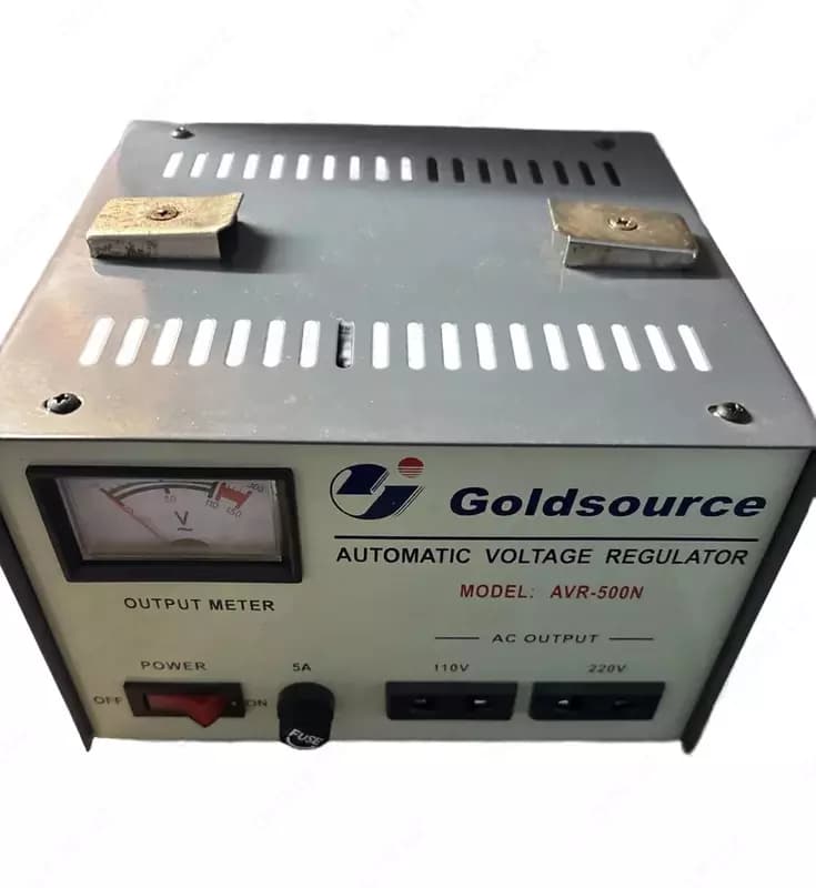 Регулятор напряжения (стабилизатор) ”Goldsource” AVR SVC-500 (Арт. - 1305598) — 1