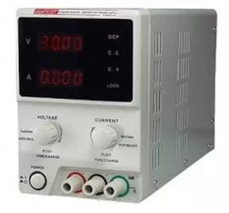 UT3005EZ — линейный источник питания — 3