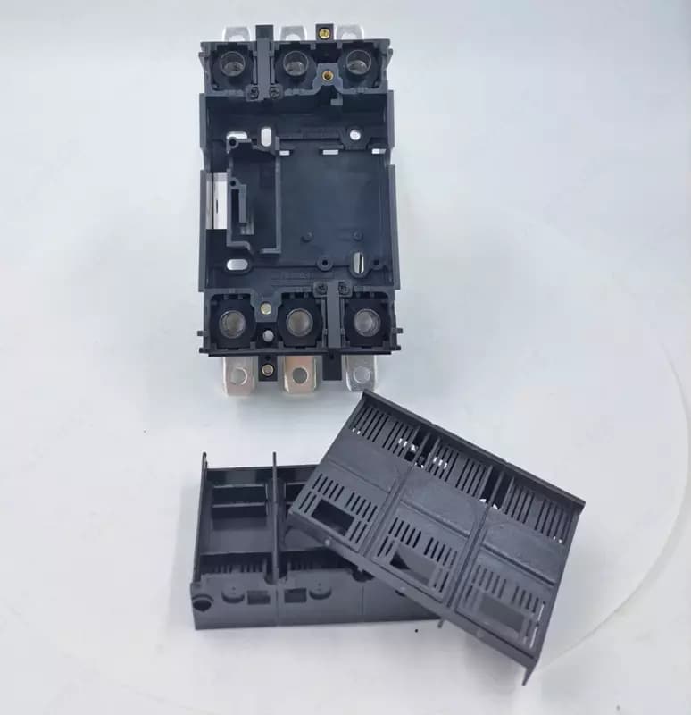 Комплект втычного присоединения ”CNC Electric” для выключателя YCM3 (Арт. - pan-vtich-pered-ycm3-250h) — 2