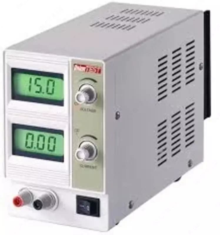 UT1502C — линейный источник питания — 2
